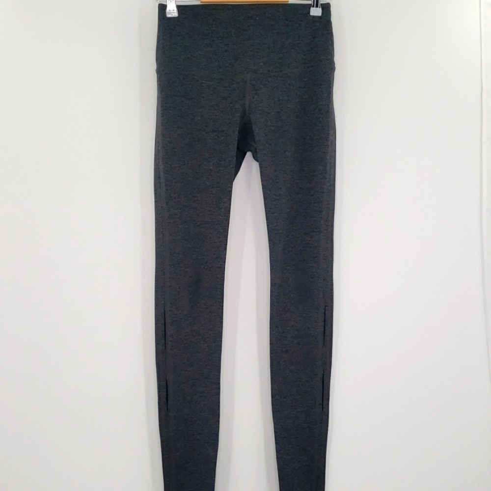 Pure Barre Splits 59‎ hi rise keyhole leggings